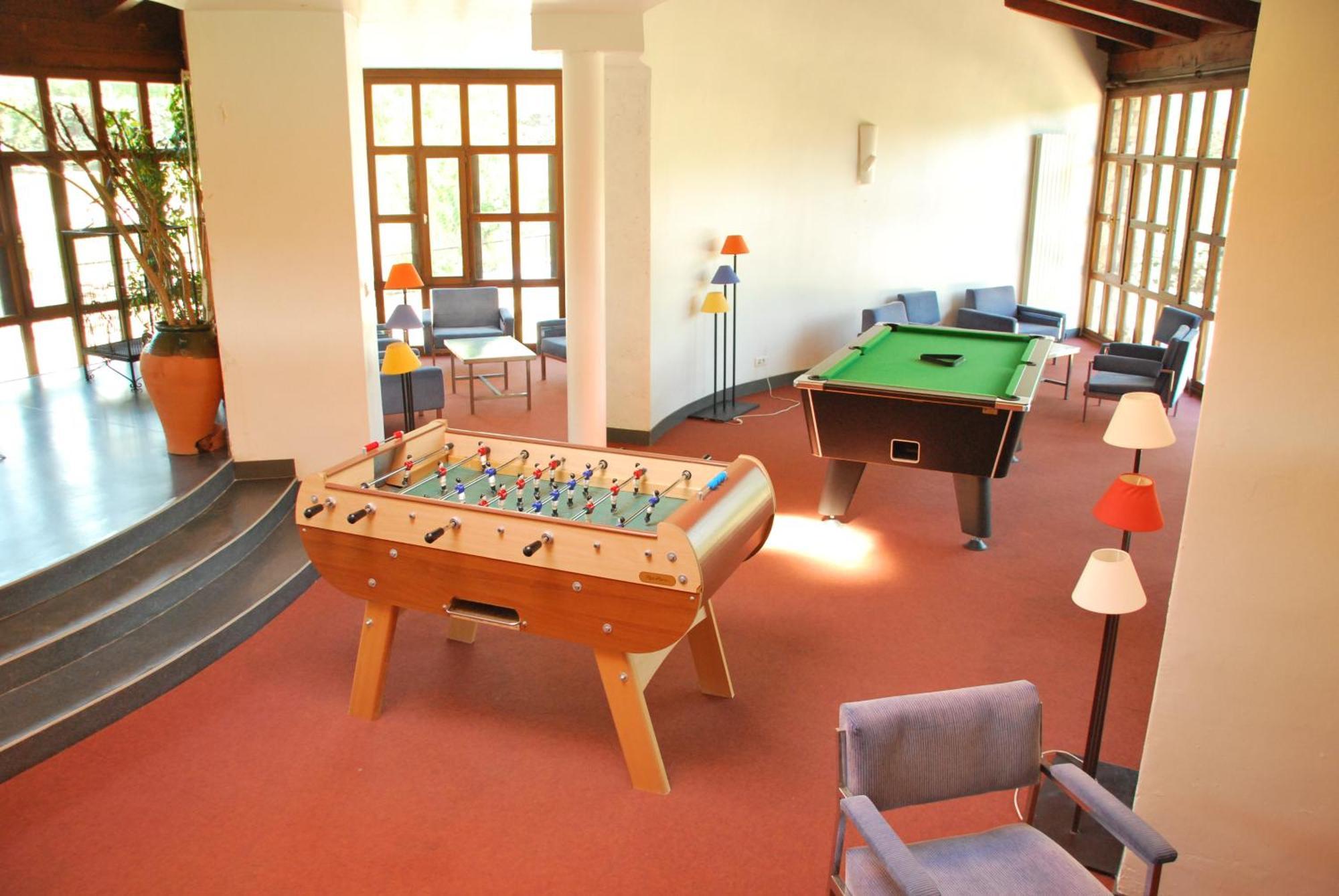 Vacances Bleues Hotel Castel Luberon Apt Dış mekan fotoğraf
