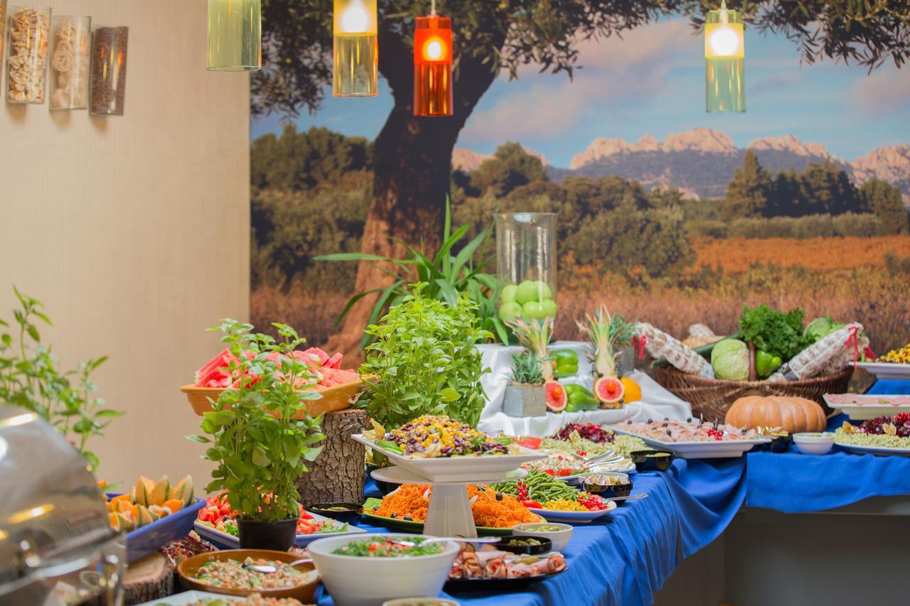 Vacances Bleues Hotel Castel Luberon Apt Dış mekan fotoğraf