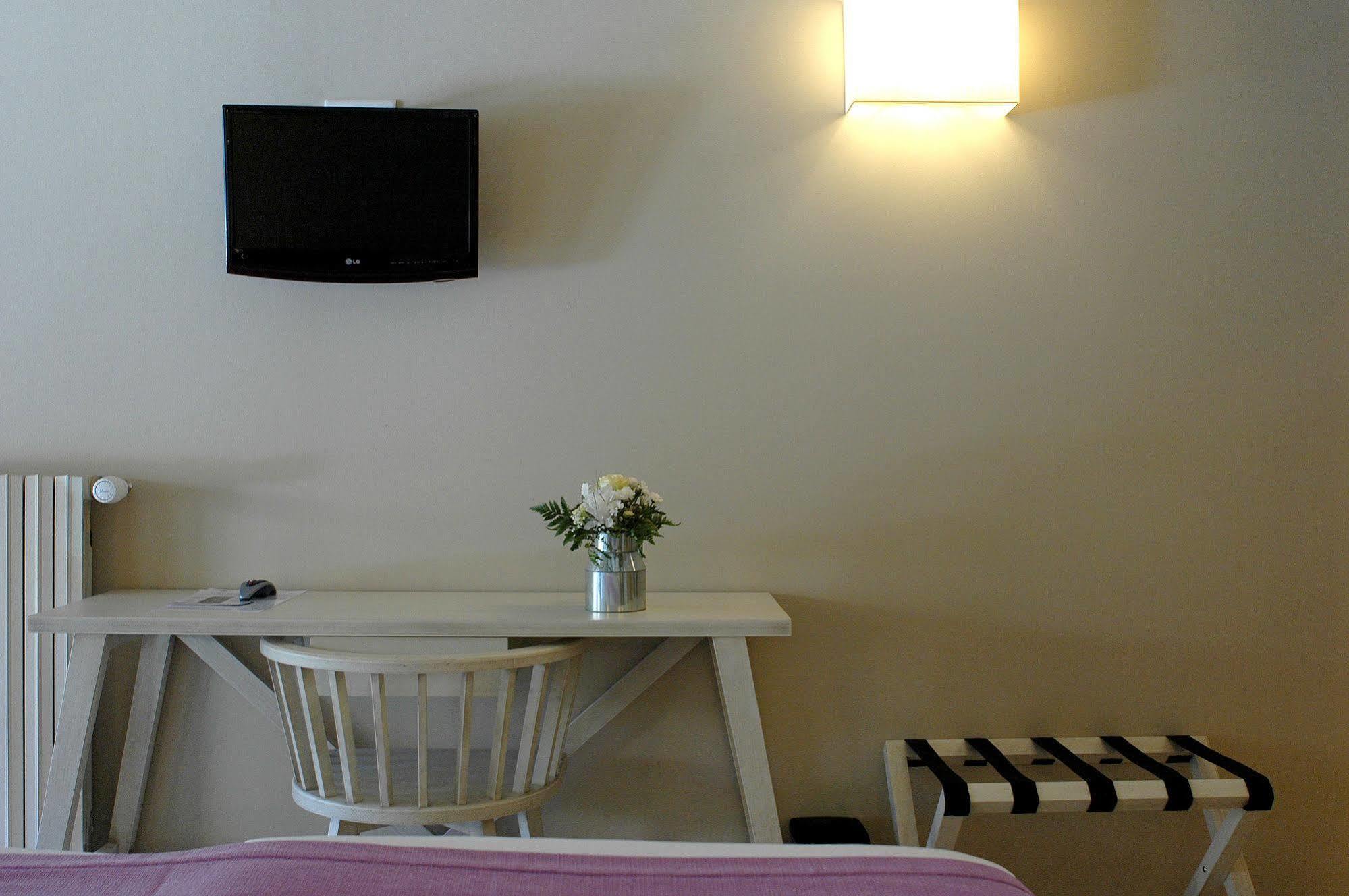 Vacances Bleues Hotel Castel Luberon Apt Dış mekan fotoğraf